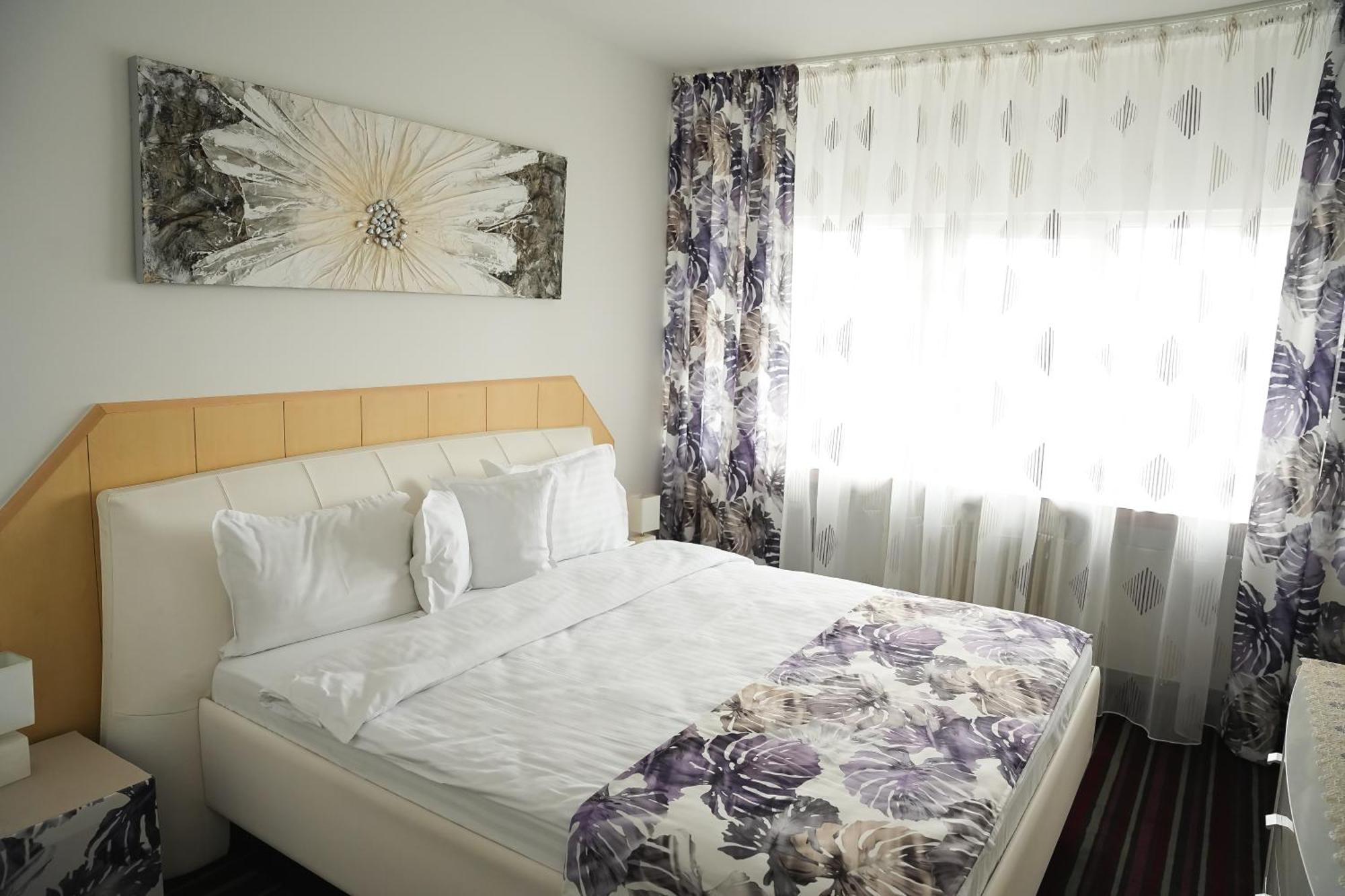 Hotel Bucovina Suceava Exterior photo